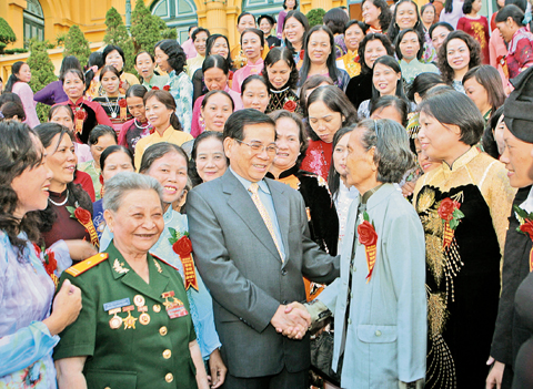 Vietnam promotes sustainable economic development and integration